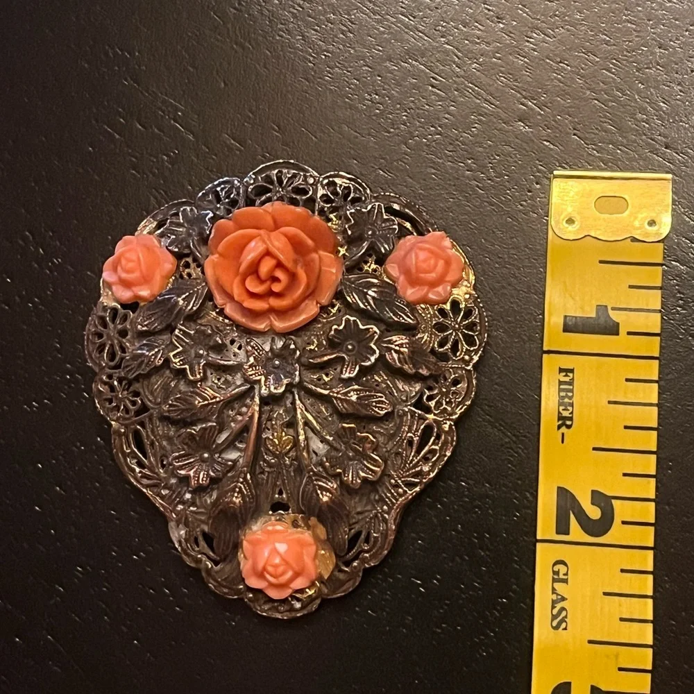 N/A fur clip